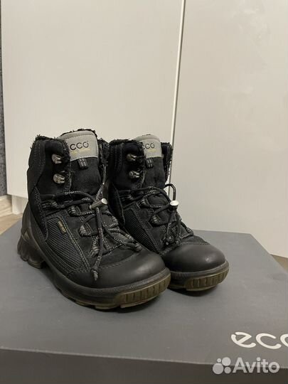 Ботинки зимние ecco 33