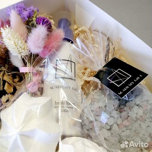 Подарочная коробка с сухоцветами