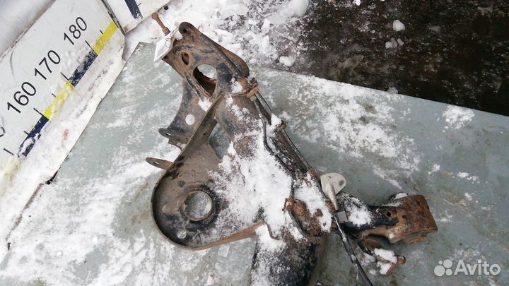 Балка задняя/подрамник Toyota Corolla