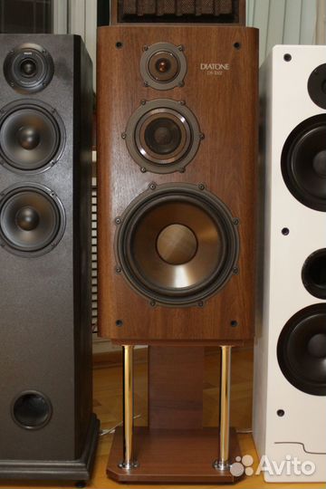 Акустические колонки diatone DS 700Z с подставками
