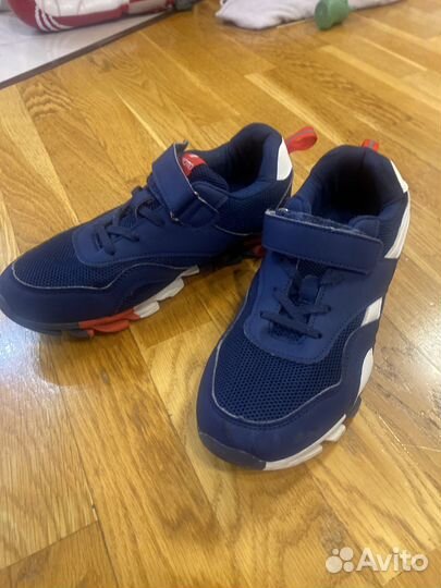 Кроссовки jomoto 38