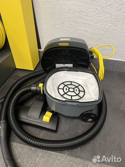 Пылесос Karcher T 7/1 classic