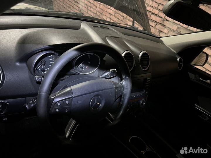 Безопасность Mercedes-Benz M-Class (W164)