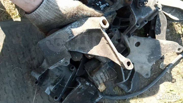 Кронштейн гур Audi 80 B3 1.8