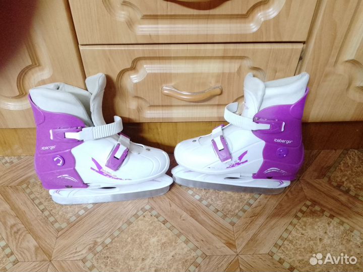 Коньки для девочки 33-36 размер