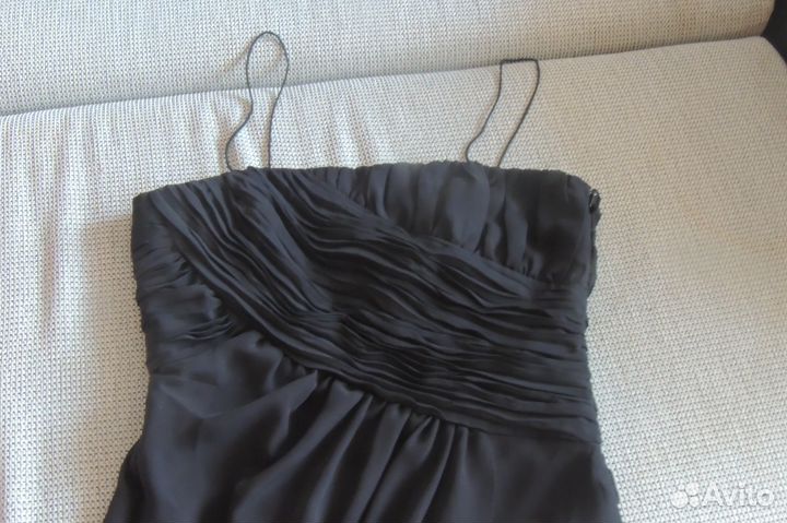 Чёрное платье