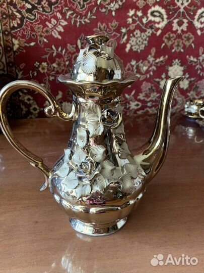 Кофейный сервиз из 16 предметов