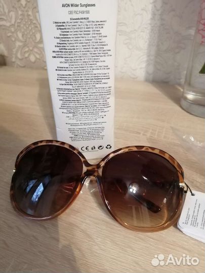 Солнцезащитные очки женские Avon