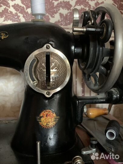 Швейная машина пмз им. Калинина