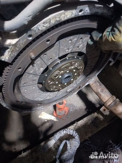 Isuzu NPR с КМУ, 2013