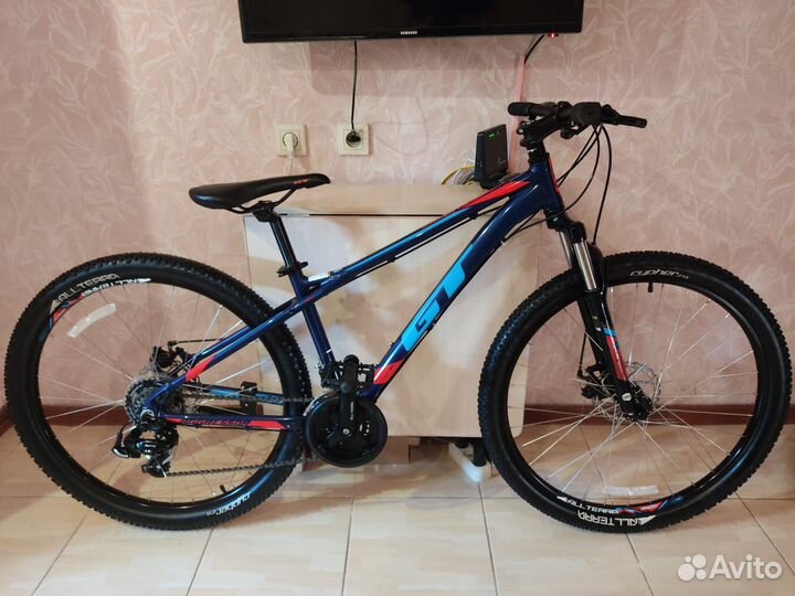 Велосипед GT Aggressor Sport 27.5