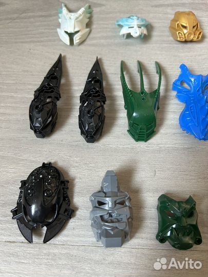 Маски Lego Bionicle и Hero Factory штучно
