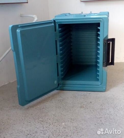 Термоконтейнер Cambro