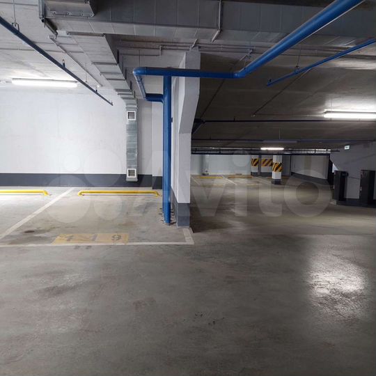 Машиноместо, 15 м²