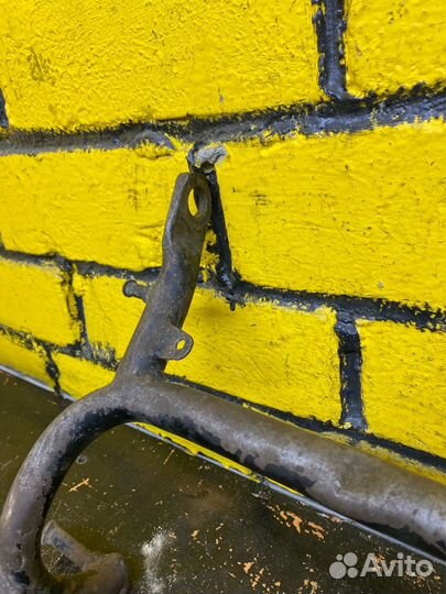 Центральная подножка иж Планета спорт