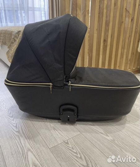 Коляска Adamex Reggio Special Edition (2 в 1)