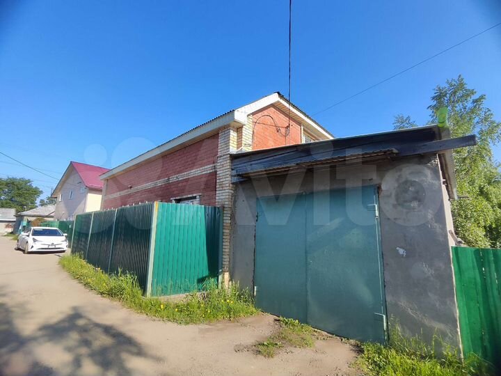 Дом 151 м² на участке 4 сот.