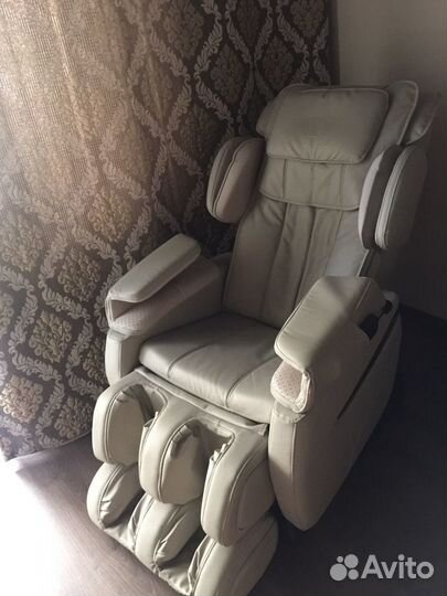 Массажное кресло
