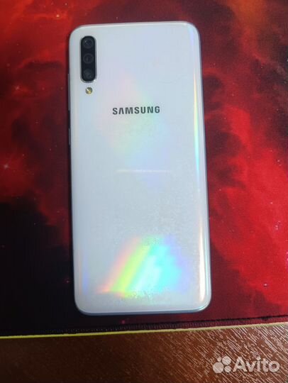 Samsung Galaxy A70, 6/128 ГБ