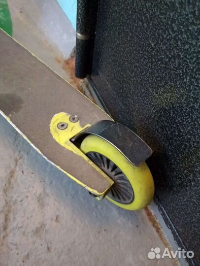 Трюковой самокат