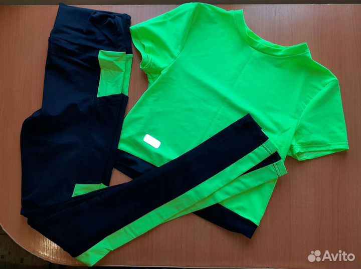 Спортивный костюм для девочки