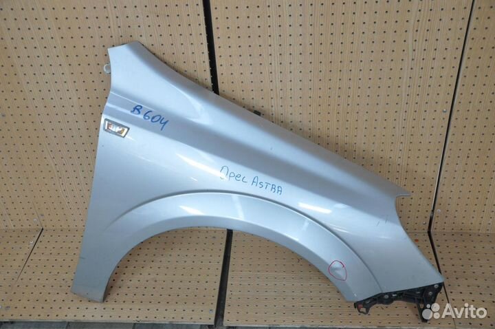 Крыло переднее правое opel Astra L48