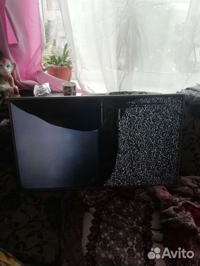 Продам lg телевизор