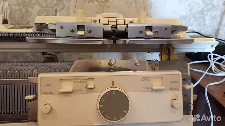 Двухфантурная Вязальная машина brother KH-930