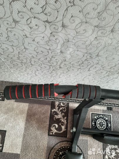 Турник настенный 3 в 1 бу