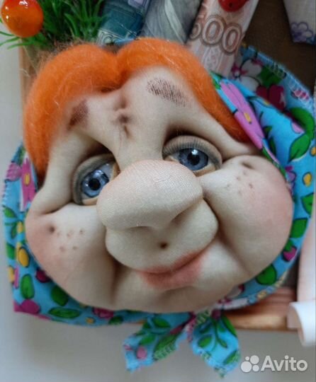 Панно,Бабки