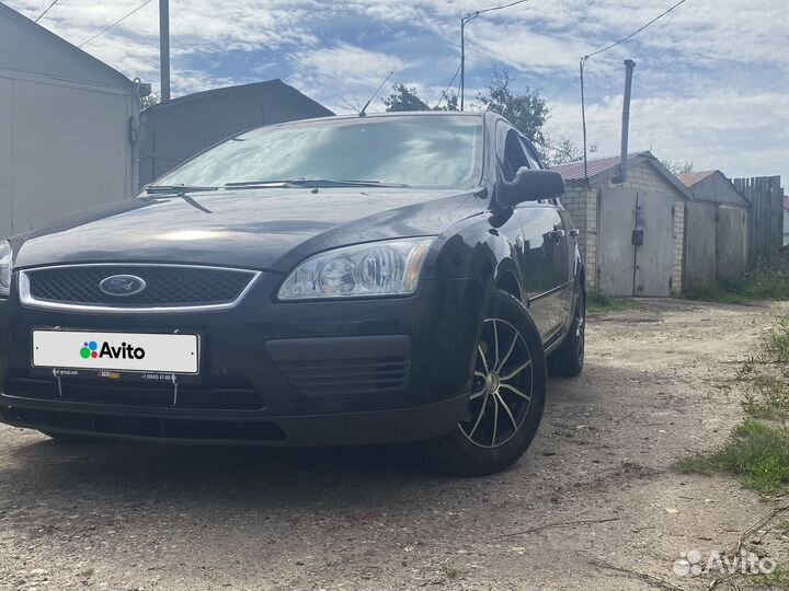 Ford Focus 1.6 МТ, 2006, 258 949 км