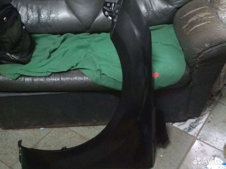 Крылья передние фокус2 рестайл