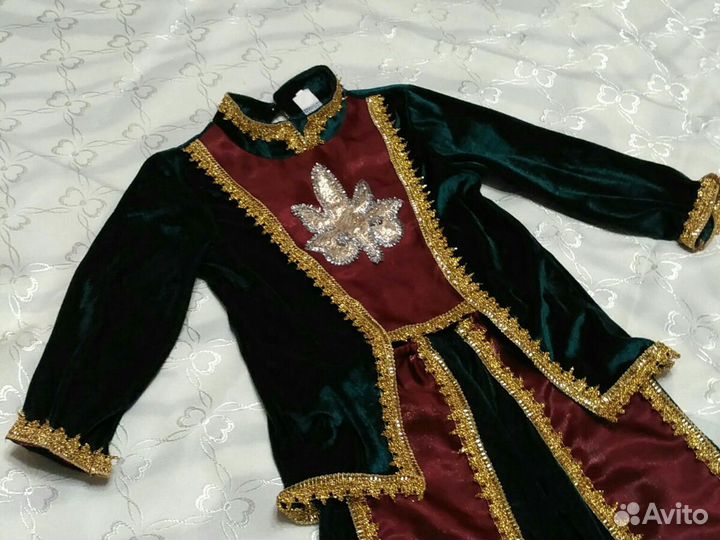 Костюмы новогодние принц, паж, или