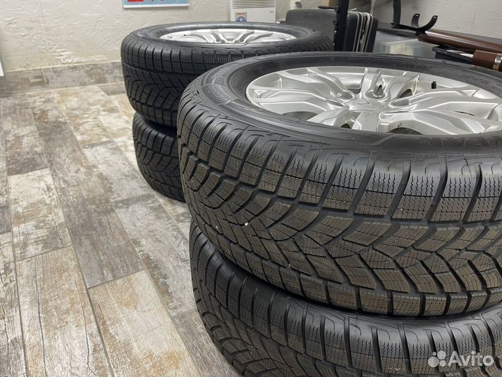 Goodyear UltraGrip Performance+ 265/60 R18 114H