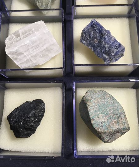 Коллекция камней и минералов