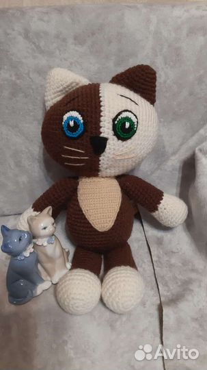 Вязаный кот игрушка ручной работы