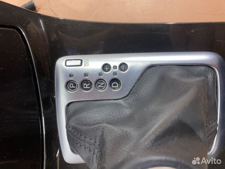 Накладка селектора АКПП Infiniti Qx50 Ex25 Ex37