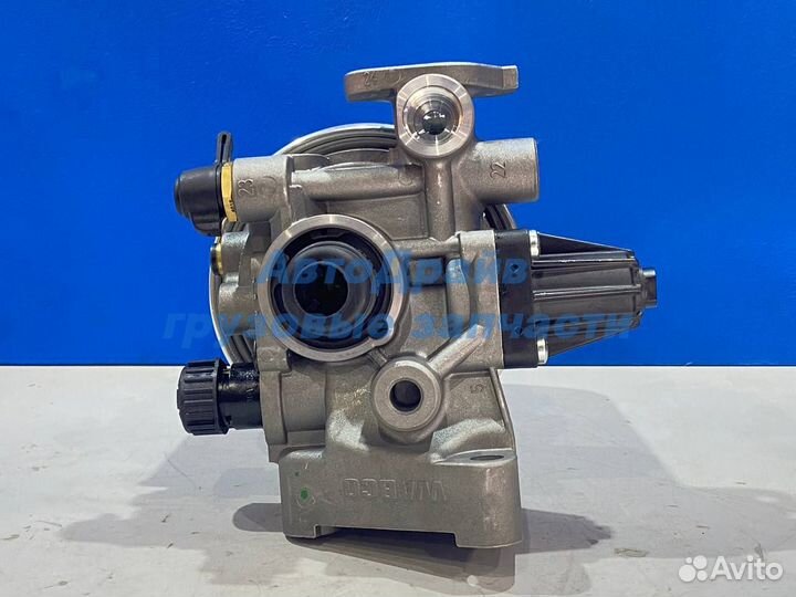 Оригинальный осушитель Мерседес Актрос Аксор в сбо