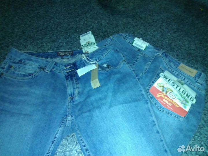 Есть и 32 размер, длина у 31 р. -32L длина, у 32р