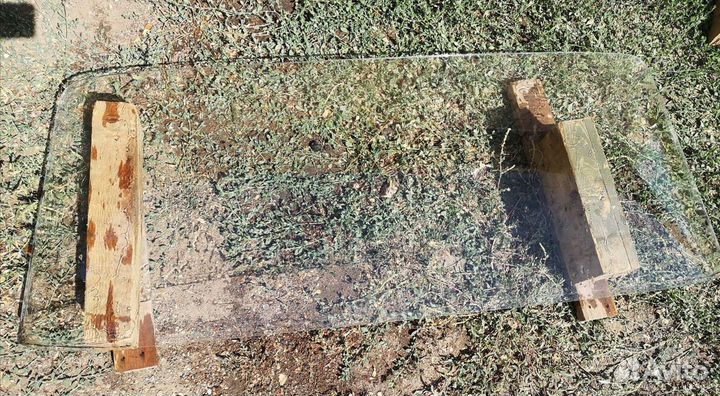 Стекло заднее ваз 2101, 2103, 2106 / СССР