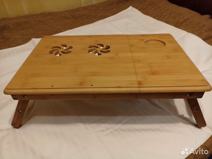 Столик для ноутбука