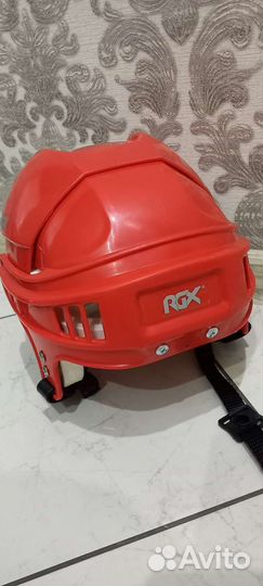 Шлем хоккейный детский новый