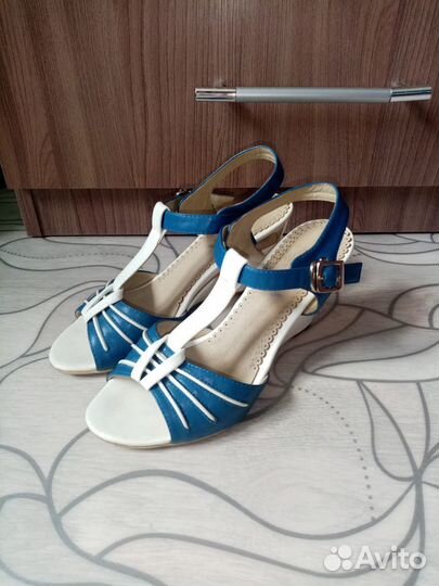 Босоножки 37р-р