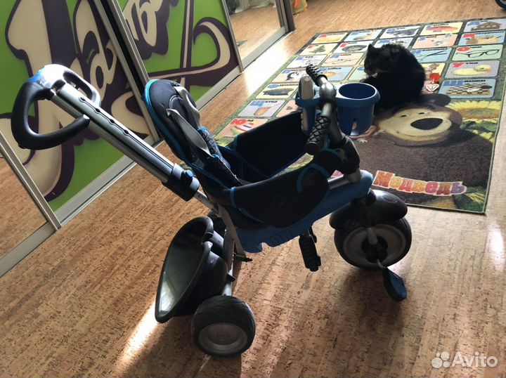 Велосипед трёхколёсный