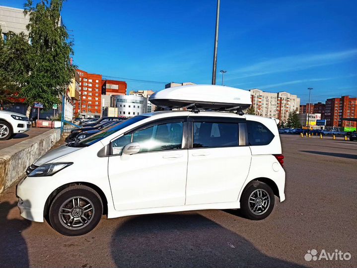 Багажник Поперечны на Honda Freed