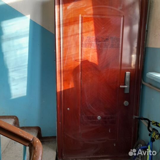 Дверь входная железная бу