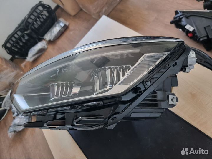 Volkswagen Passat B8 рест фара левая full LED iQ