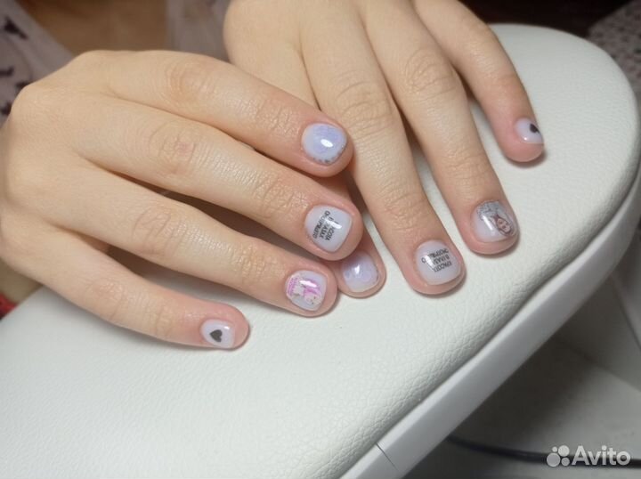 Модель на маникюр оплата за материалы