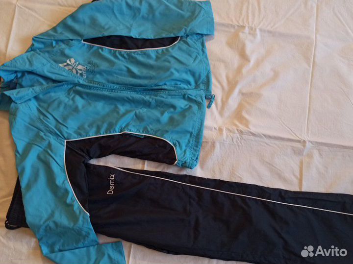 Спортивный костюм Demix новый для девочек 152