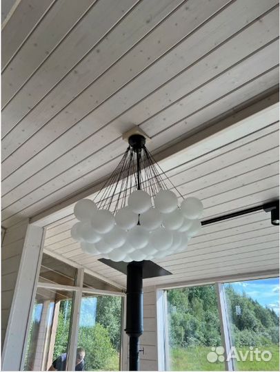 Люстра потолочная с 38 шарами